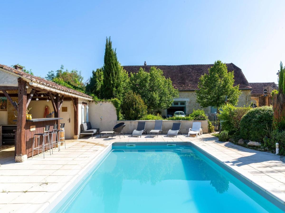 Splendid Holiday Home In D Gagnac With Heated Swimming Pool And Jacuzzi Dégagnac Zewnętrze zdjęcie