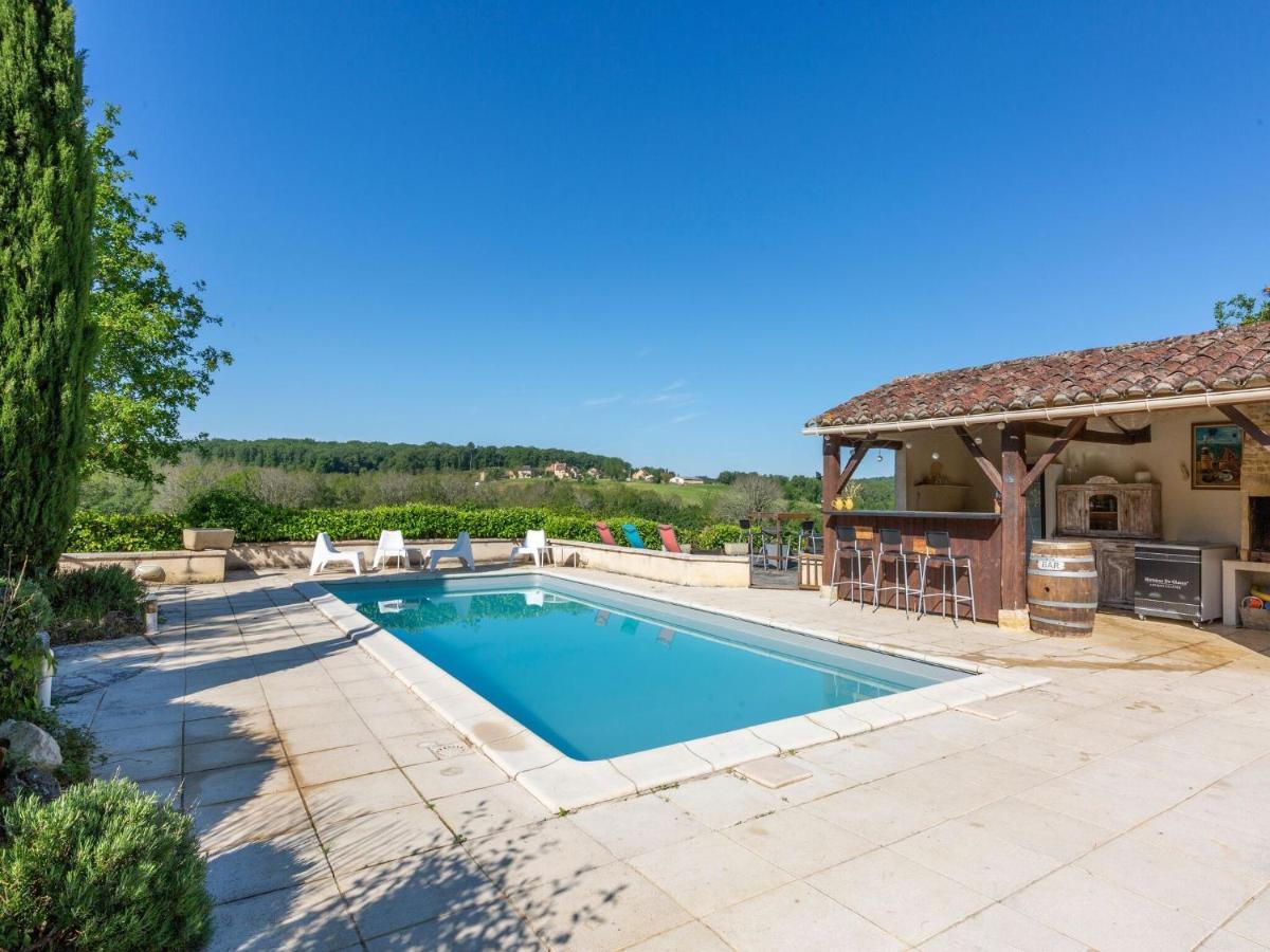 Splendid Holiday Home In D Gagnac With Heated Swimming Pool And Jacuzzi Dégagnac Zewnętrze zdjęcie